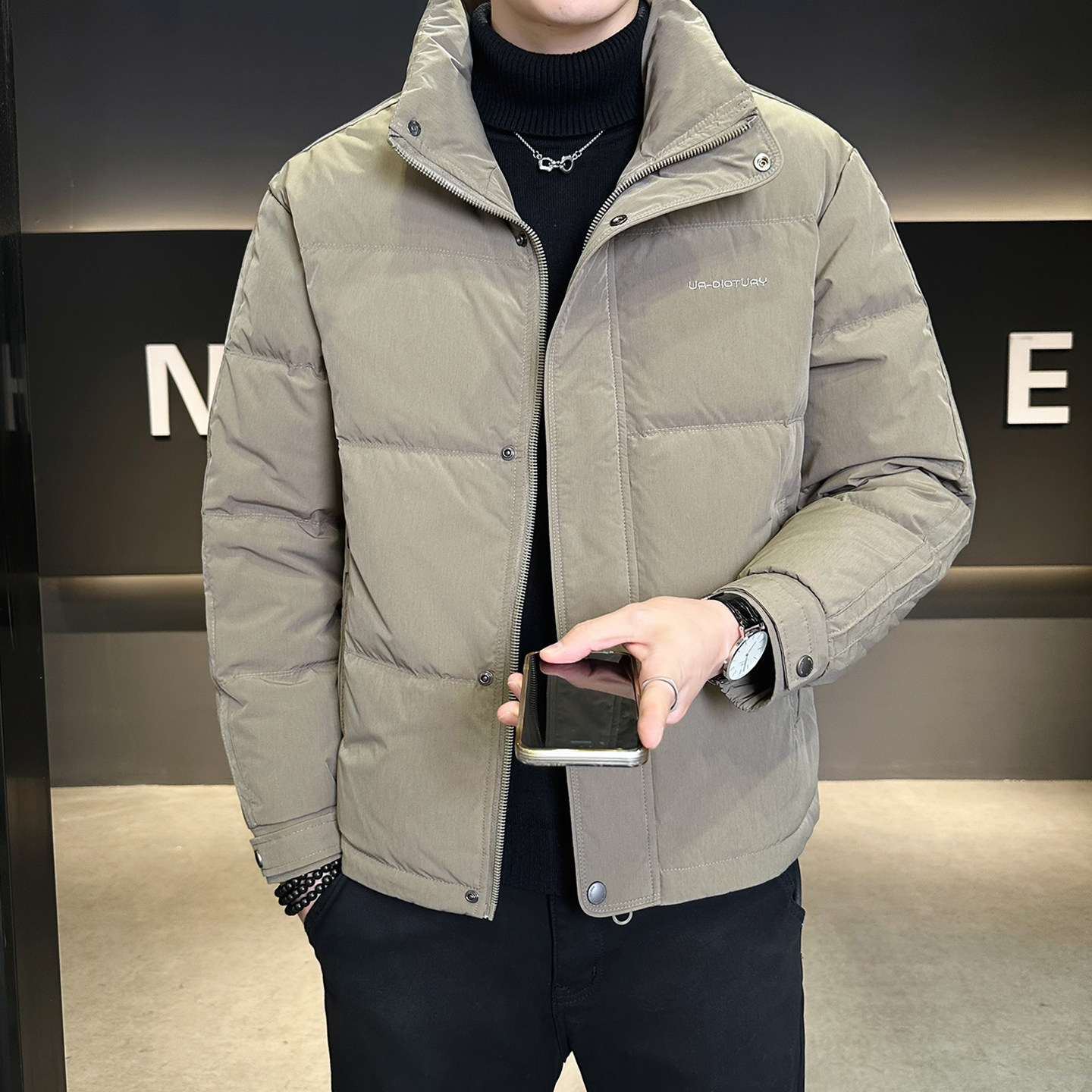 轻薄男士羽绒服冬季加厚2025新款高端正品白鸭绒保暖男装立领