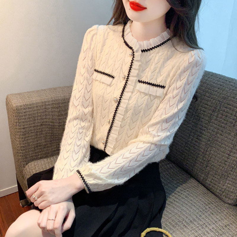 洋气减龄长袖上衣服女装2025年春秋冬季新款加绒打底蕾丝小衫内搭